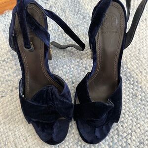 Tory Burch Women's Navy Velvet Sandals